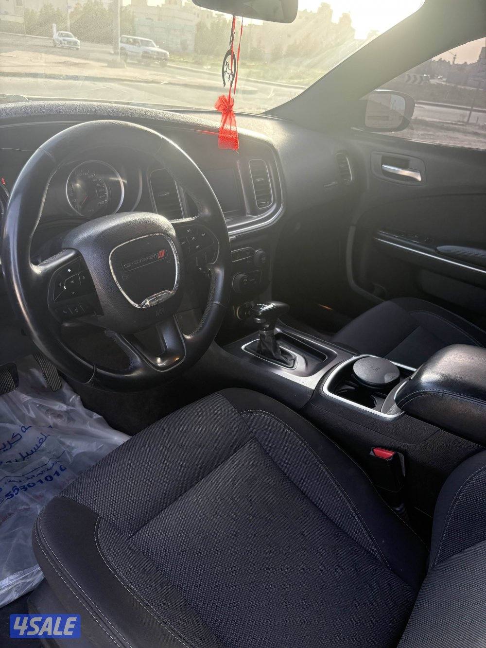 للبيع شارجر 6 سلندر4