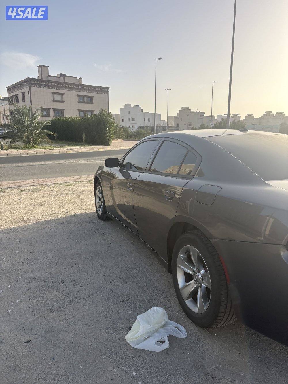 للبيع شارجر 6 سلندر5