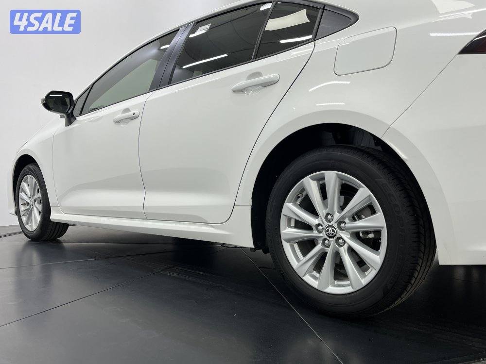 TOYOTA COROLLA 25F02T-M_ COROLLA 2.0 MED9