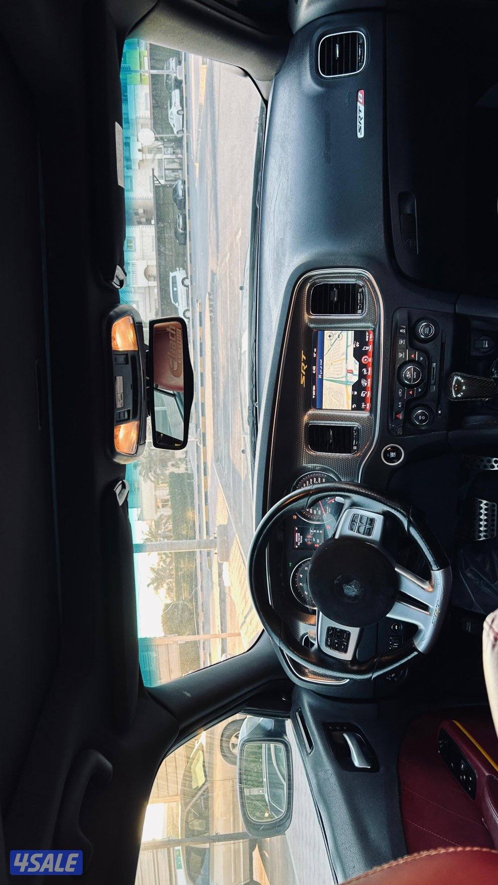 للبيع شارجر srt اصلي مديل 2014 بيعه سريعه8