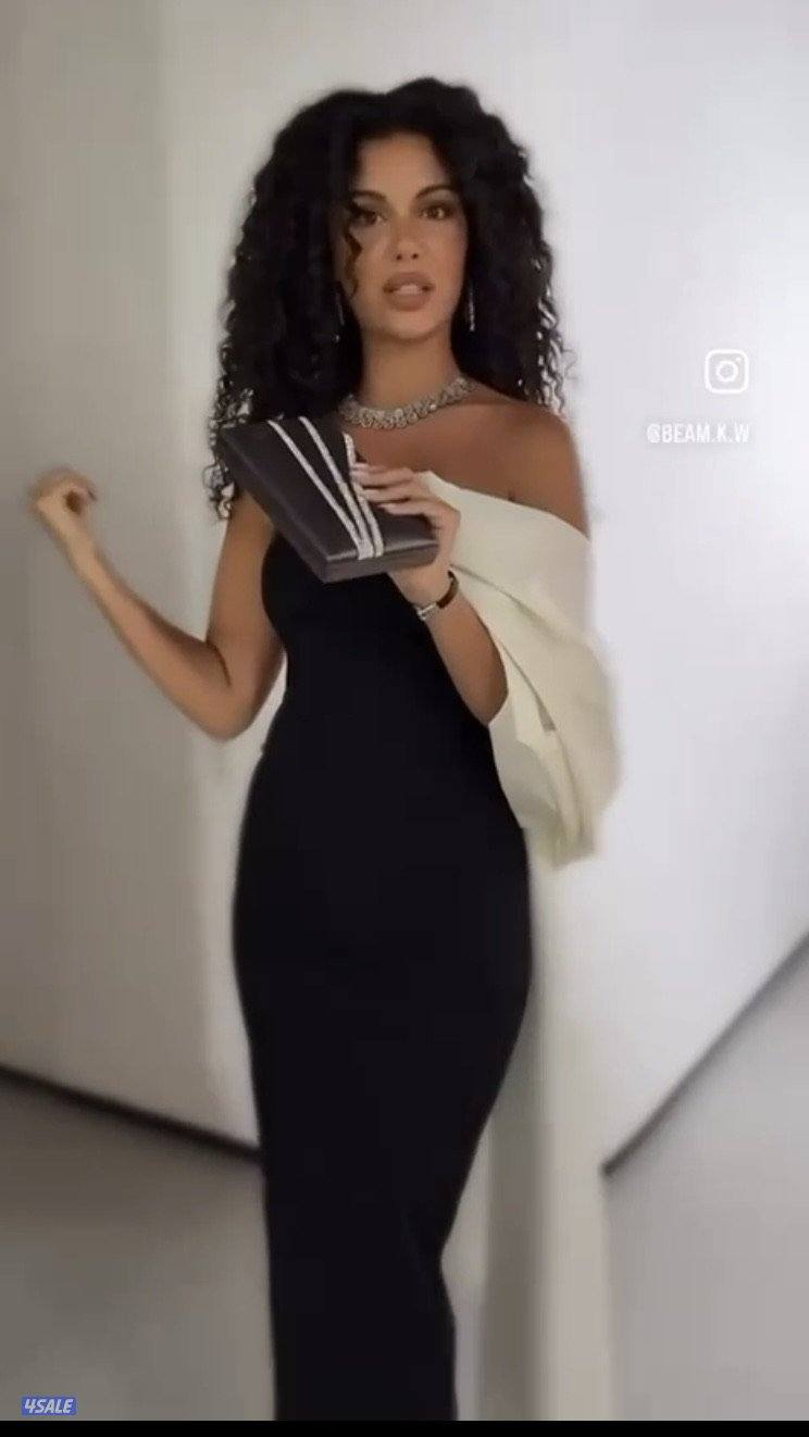 للبيع نفنوف  مو ملبوس جديد من البراند الكويتي BEAM0