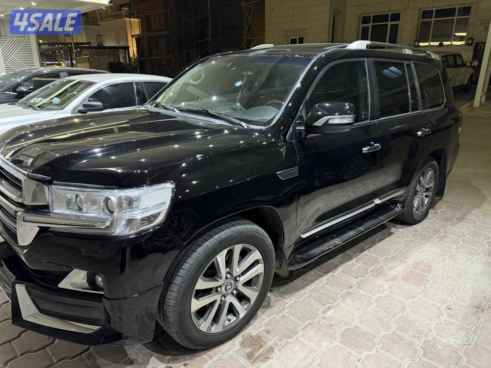 لاندكروزر ٢٠١٨ / VXR0