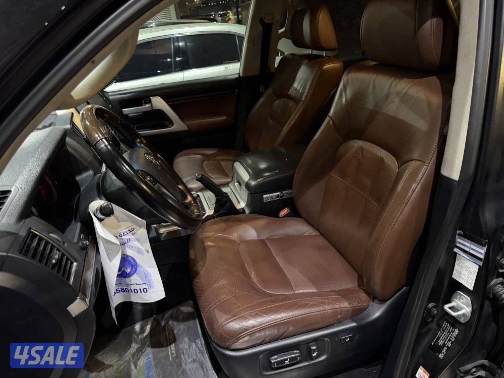 لاندكروزر ٢٠١٨ / VXR4