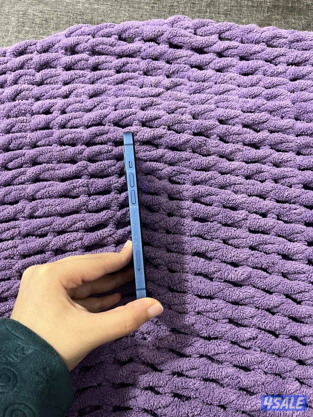 ايفون ١٣ عادي في حالة ممتازة معفي ضريبة مصرية2