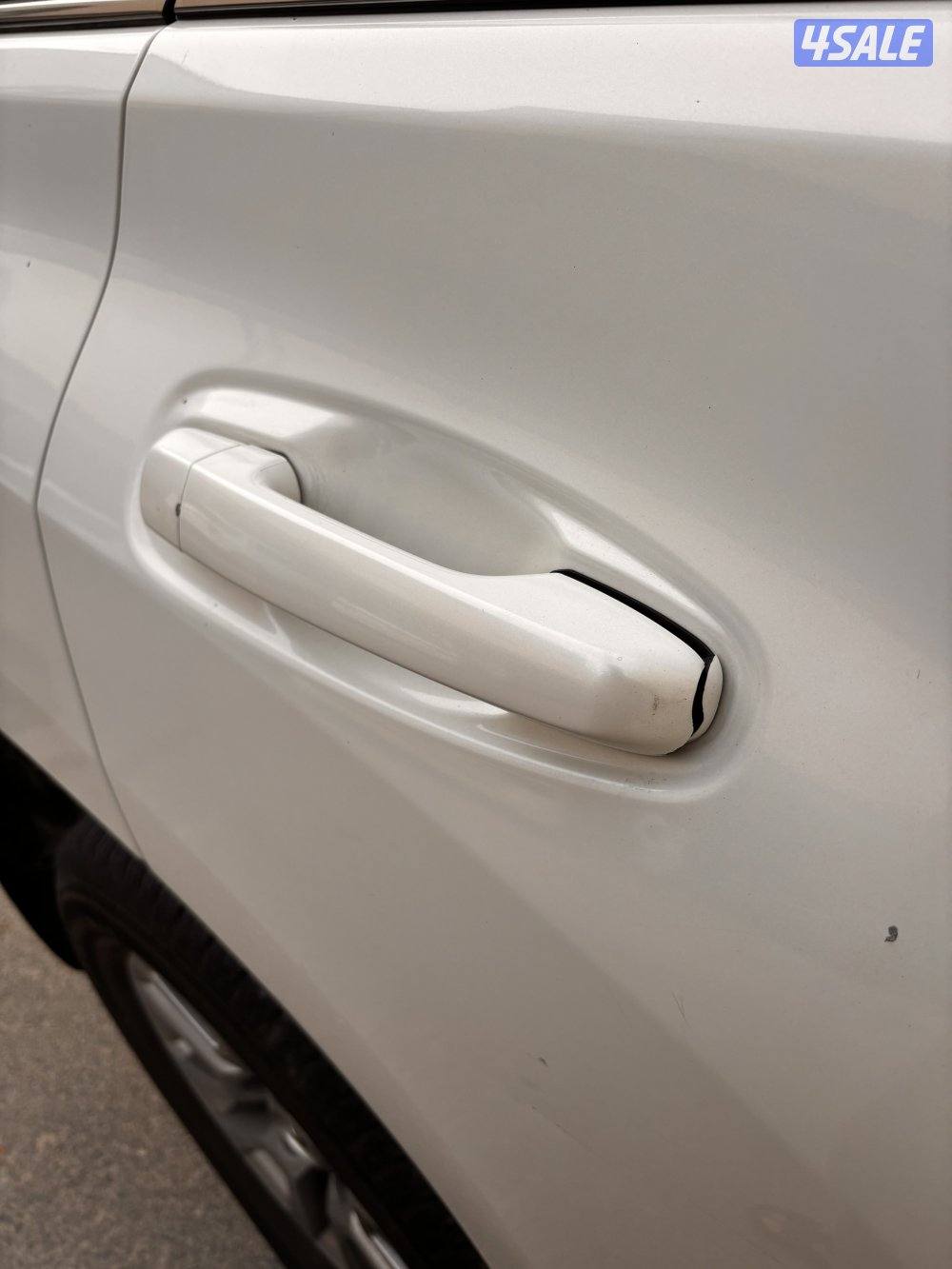 للبيع برادو VX ٢٠١٨ صبغ وكاله شرط الفحص2