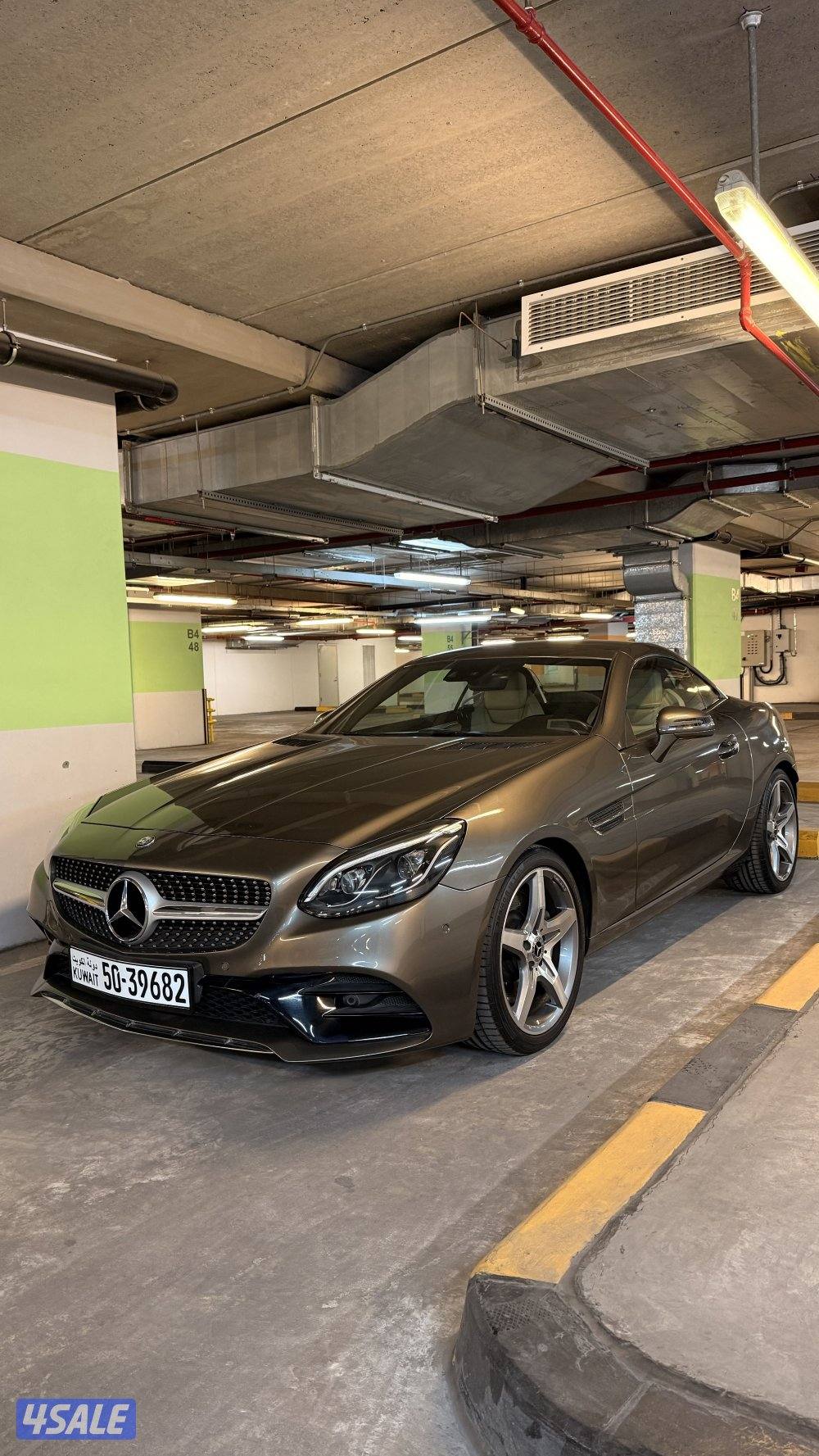 Mercedes SLC200(AMG)1