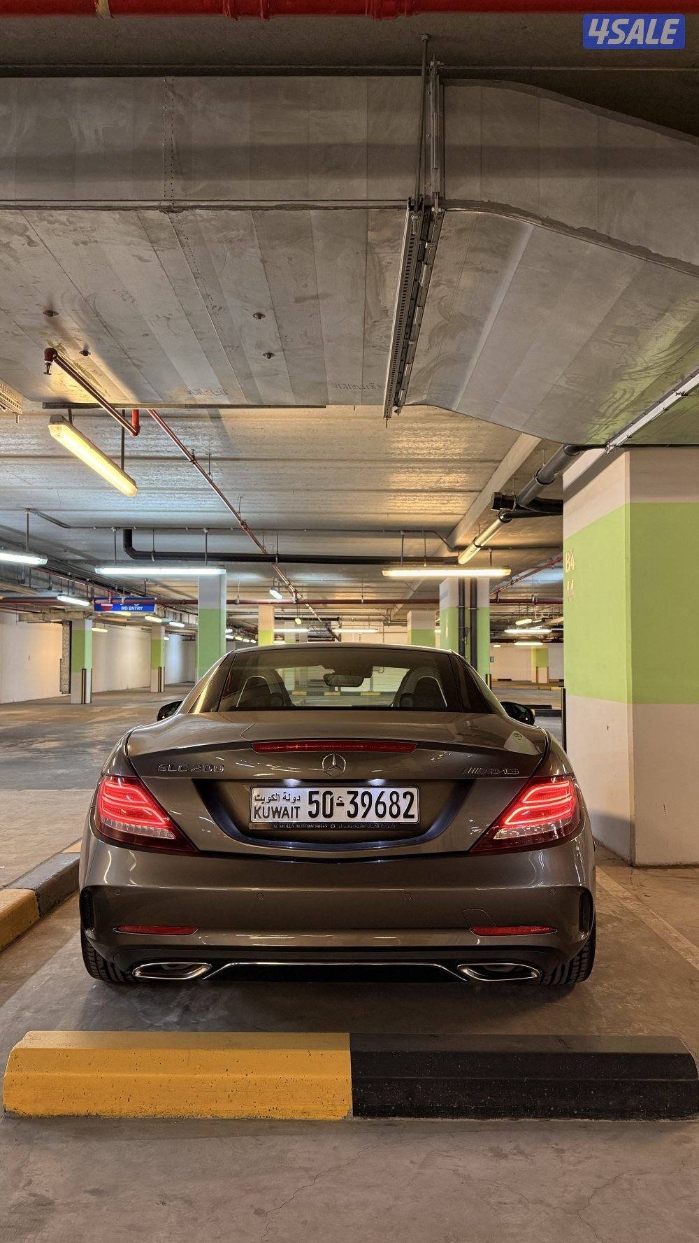 Mercedes SLC200(AMG)7