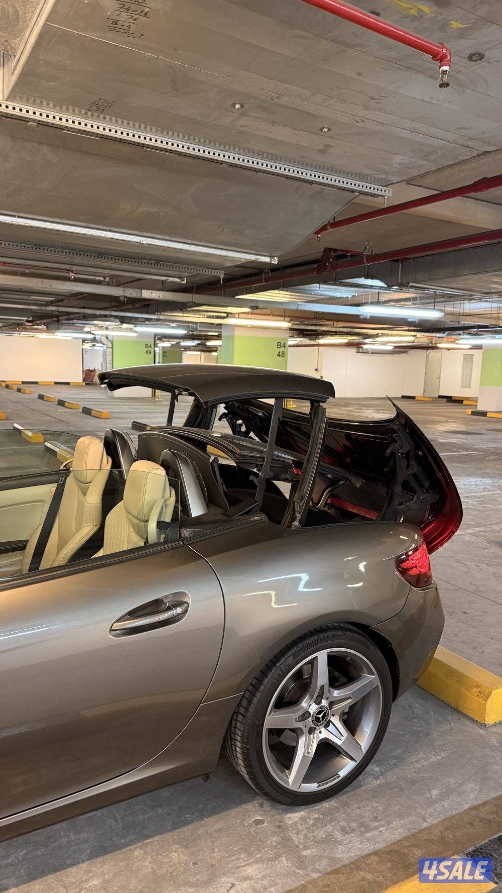 Mercedes SLC200(AMG)12