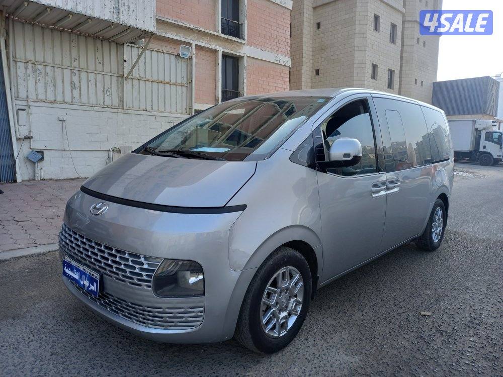 هيونداي ستاريا ٢٠٢٢1
