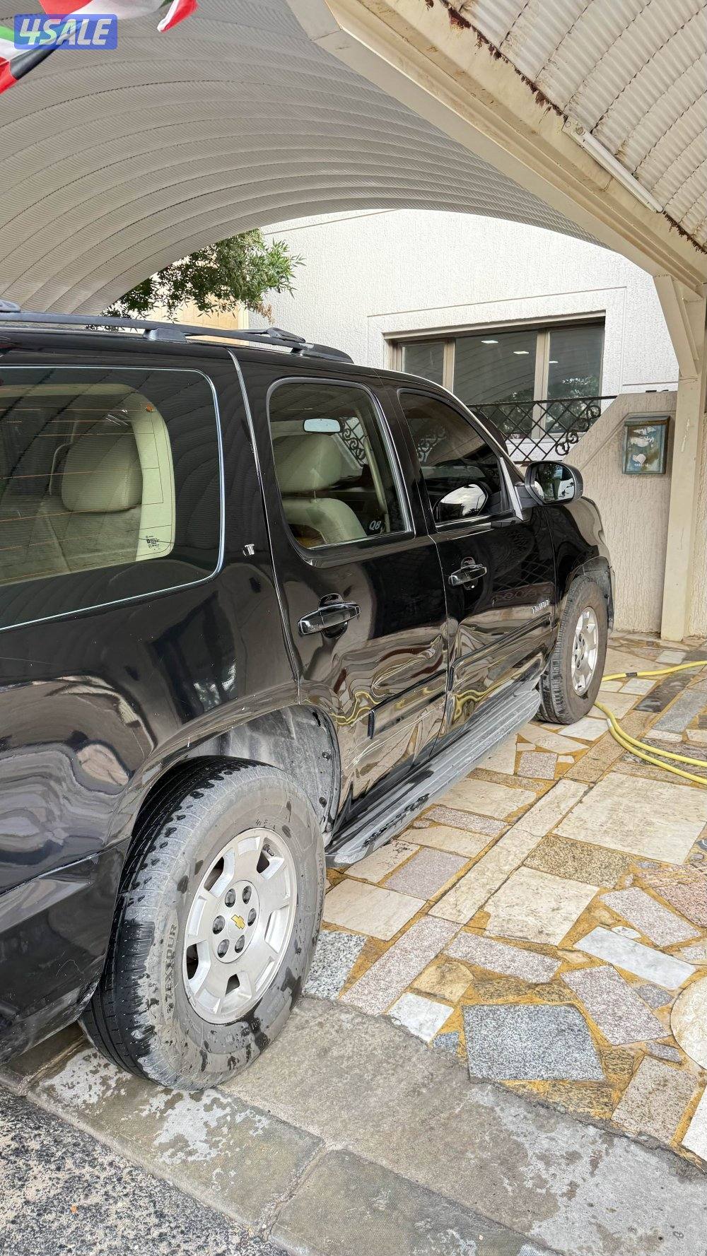 للبيع تاهو ٢٠١٢ ماشي ٤٣٠ الف اللون اسود4