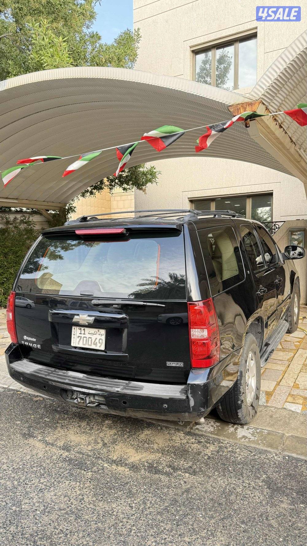 للبيع تاهو ٢٠١٢ ماشي ٤٣٠ الف اللون اسود5