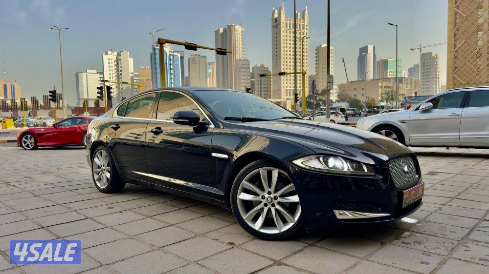 جاكوار XF/ موديل 2012/ عداد 166 الف0