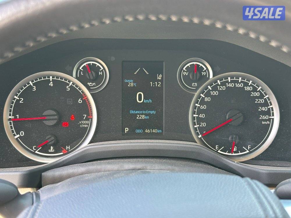 لاند كروزر GXR Aero s موديل 2023 ماشي 64 الف سيرفس وكالة 6 سلندر15