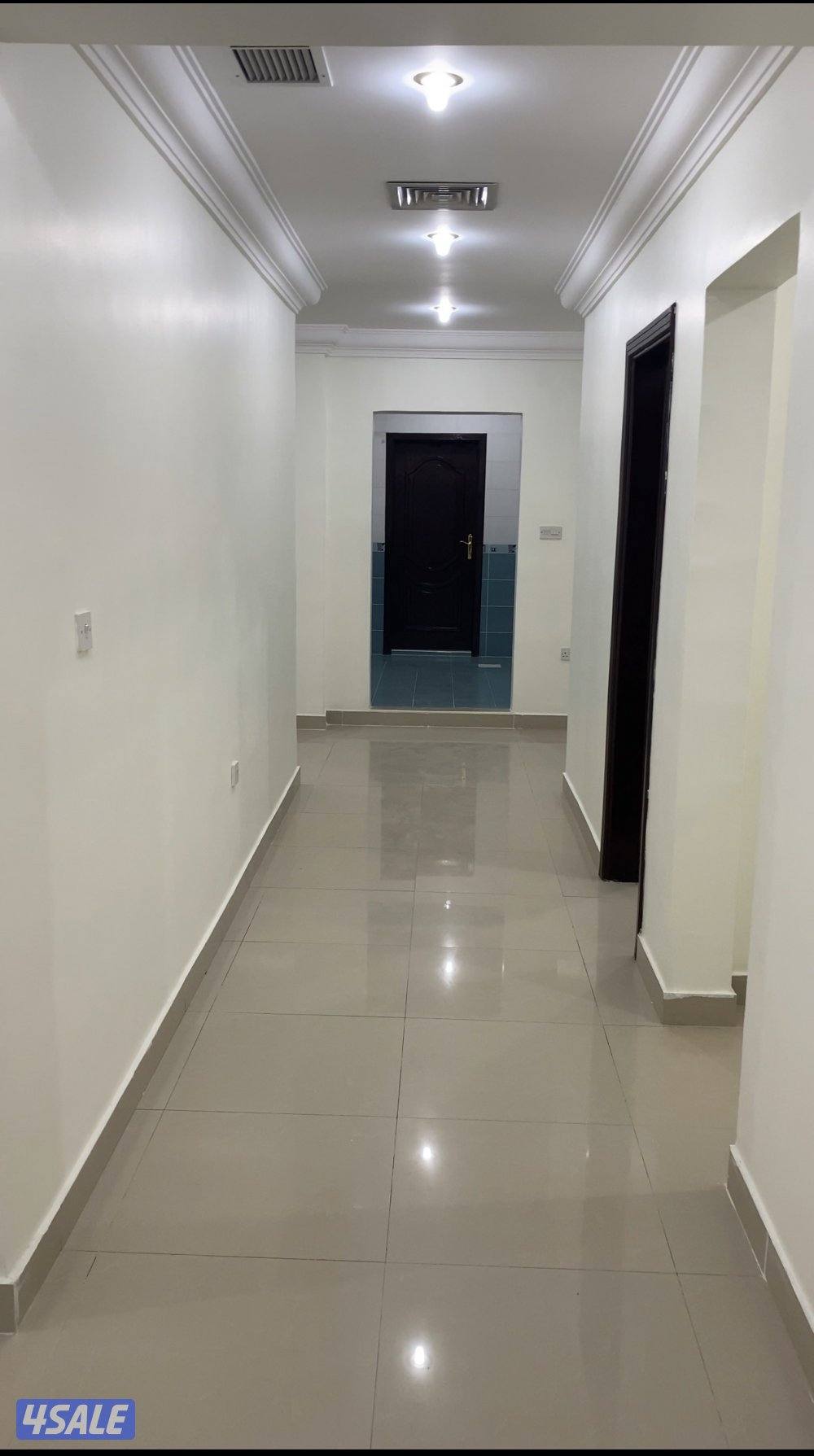 للإيجار شقه في القصور ومبارك الكبير0