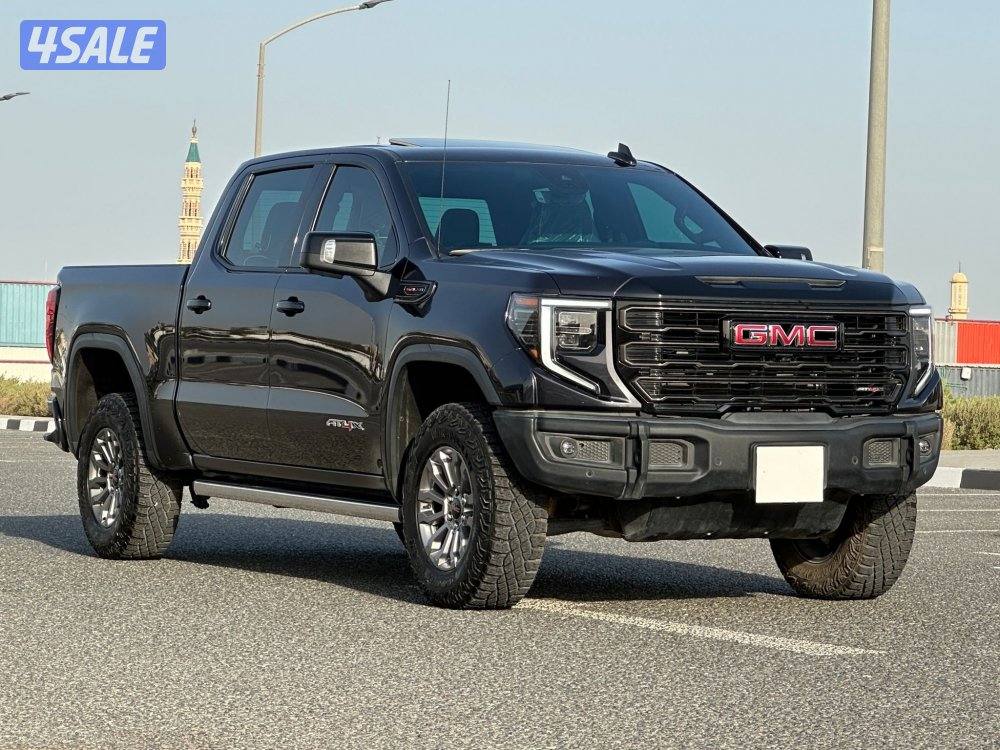 سييرا 1500 AT4X موديل 2023 قمارتين ماشي 56 الف0