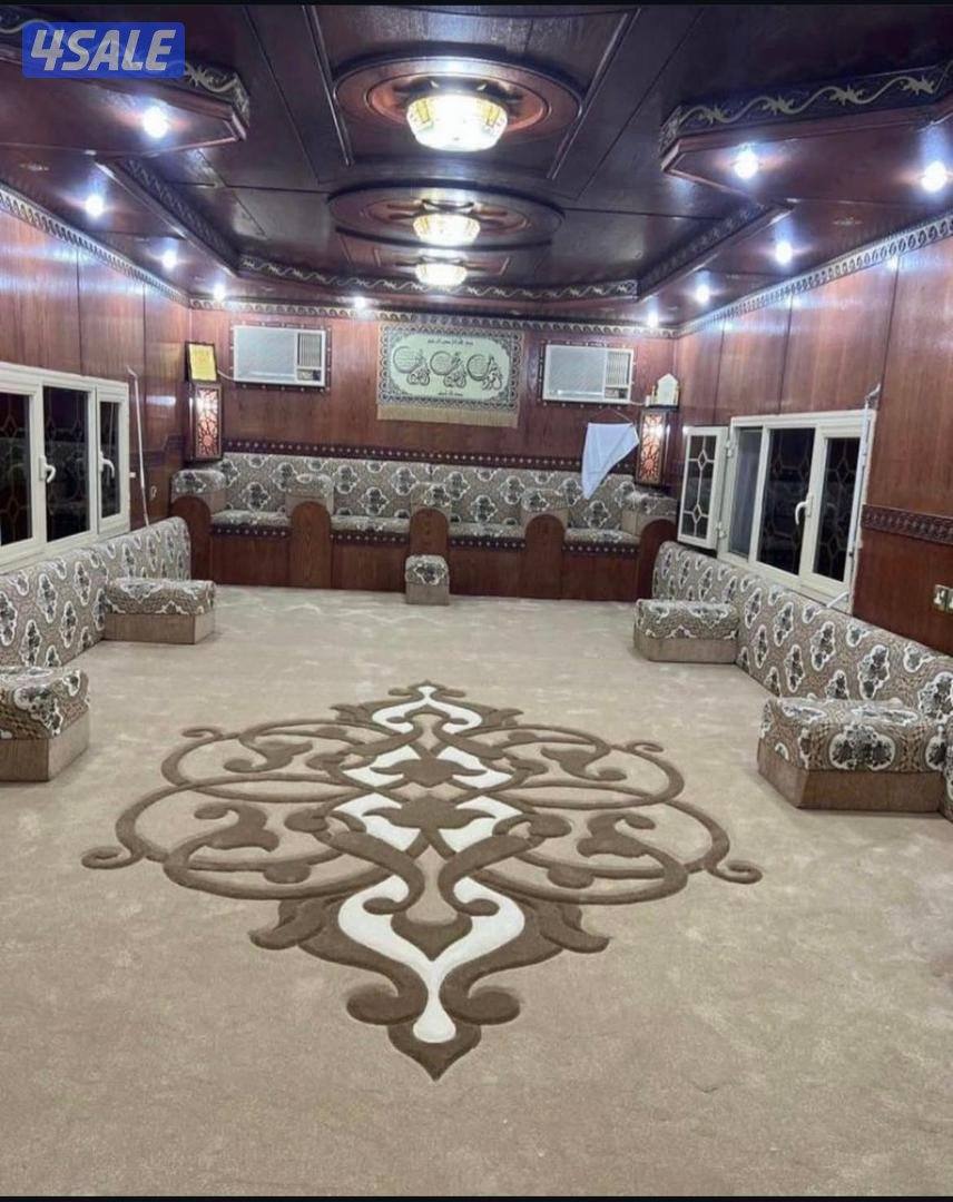 كل مايخص الديوانيات لدينا سجاد قص مساند بغلي وسعودي نغشات حفر يدوي6