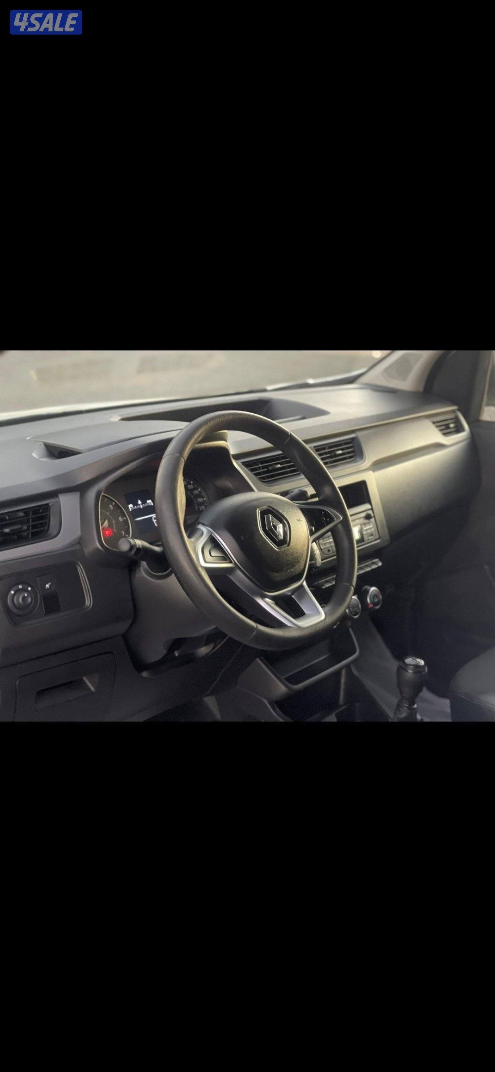 للبيع رينو دوكر6