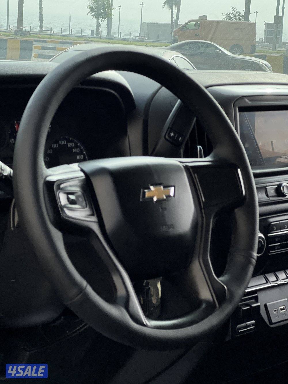 للبيع سلفرادو HD11