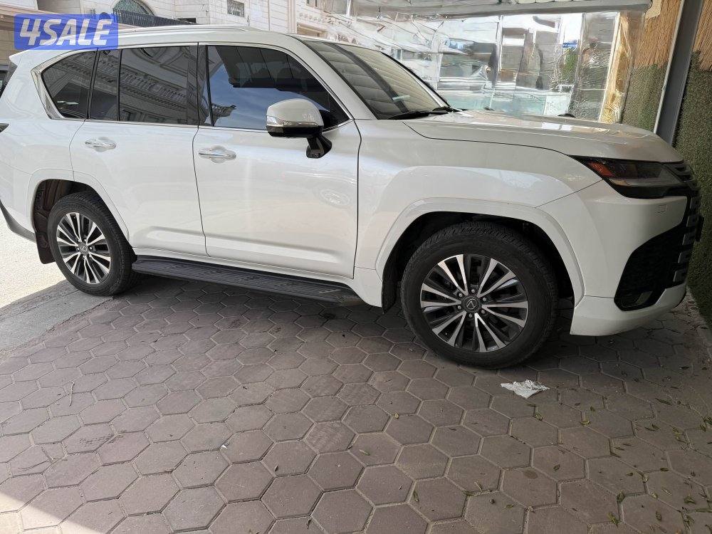 للبيع جيب لكزس 2023 الدرجه الاولى2