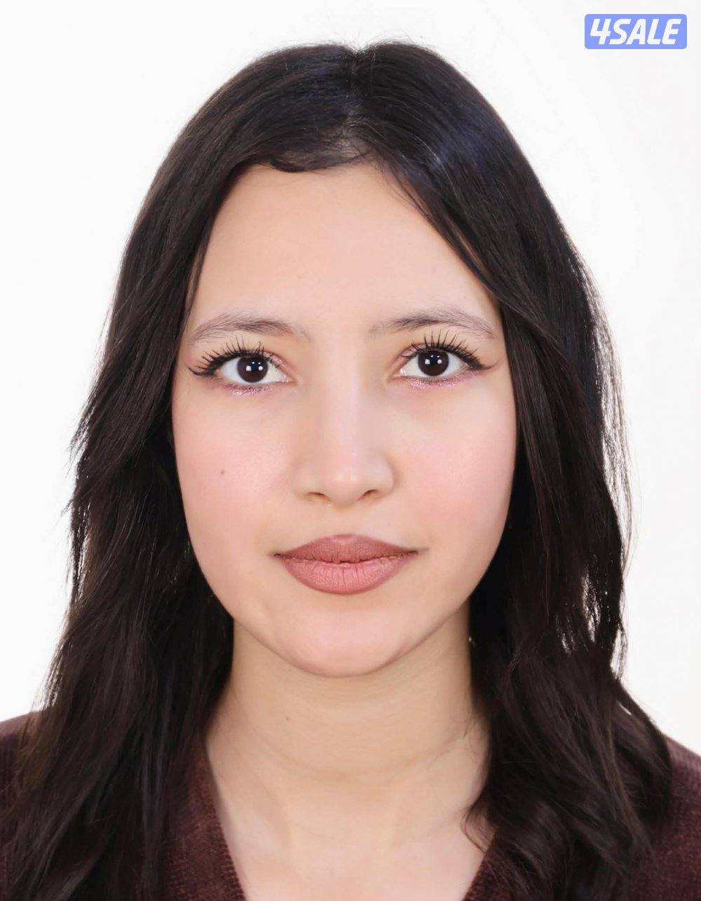 طالبة عمل الادارة0