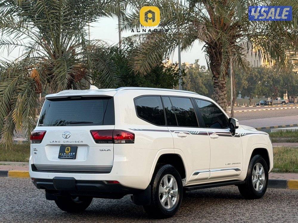 للبيع لاند كروزر GX.R V6 TWIN TURBO موديل 2025 بحالة الوكاله3