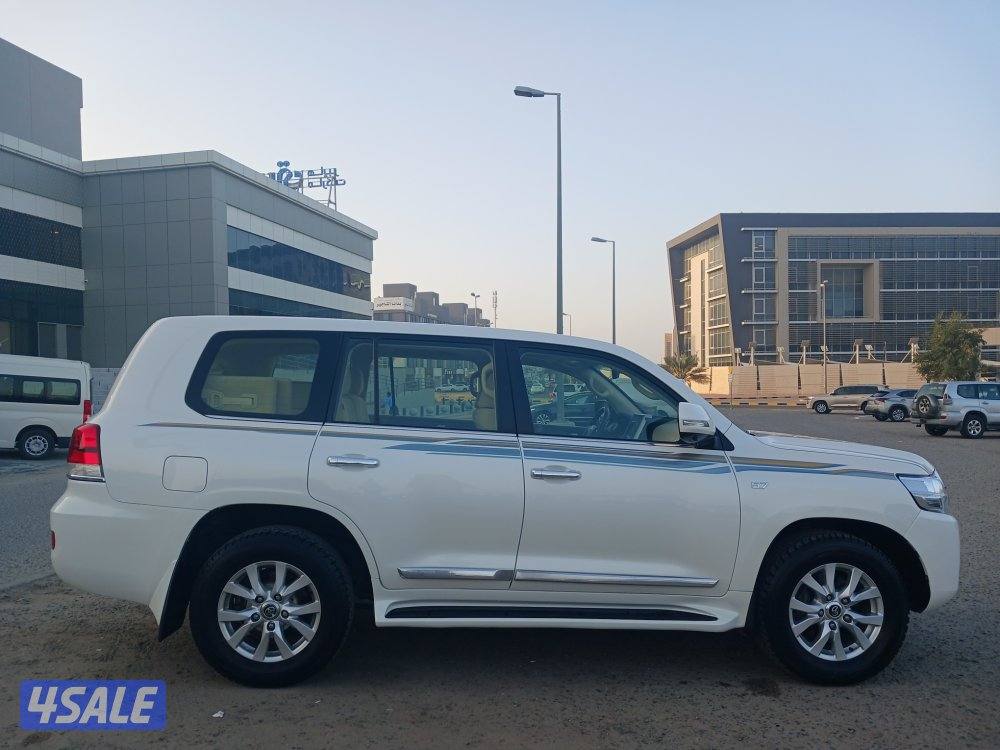 لاند كروزر VXR موديل 2016 صبغ الوكالة3