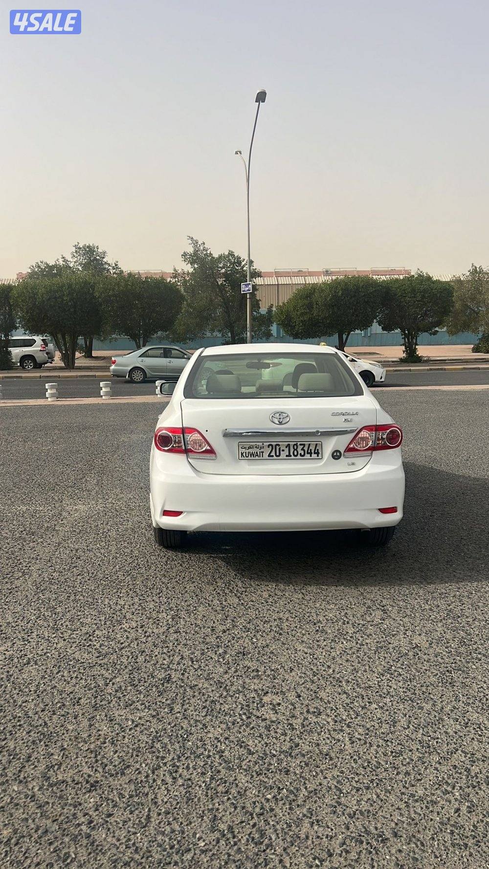 كرولا ٢٠١٢ بدي بلا حوادث خدوش خفيفه وتم عمل صبغ كامل  عداد ٢١٨ الف1