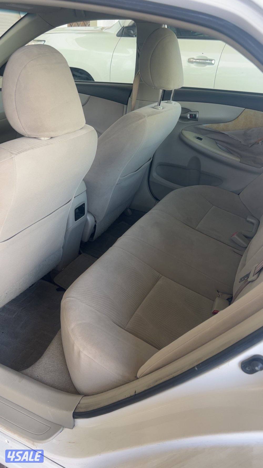 كرولا ٢٠١٢ بدي بلا حوادث خدوش خفيفه وتم عمل صبغ كامل  عداد ٢١٨ الف5