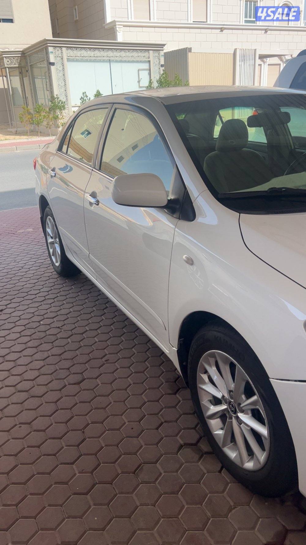 كرولا ٢٠١٢ بدي بلا حوادث خدوش خفيفه وتم عمل صبغ كامل  عداد ٢١٨ الف6