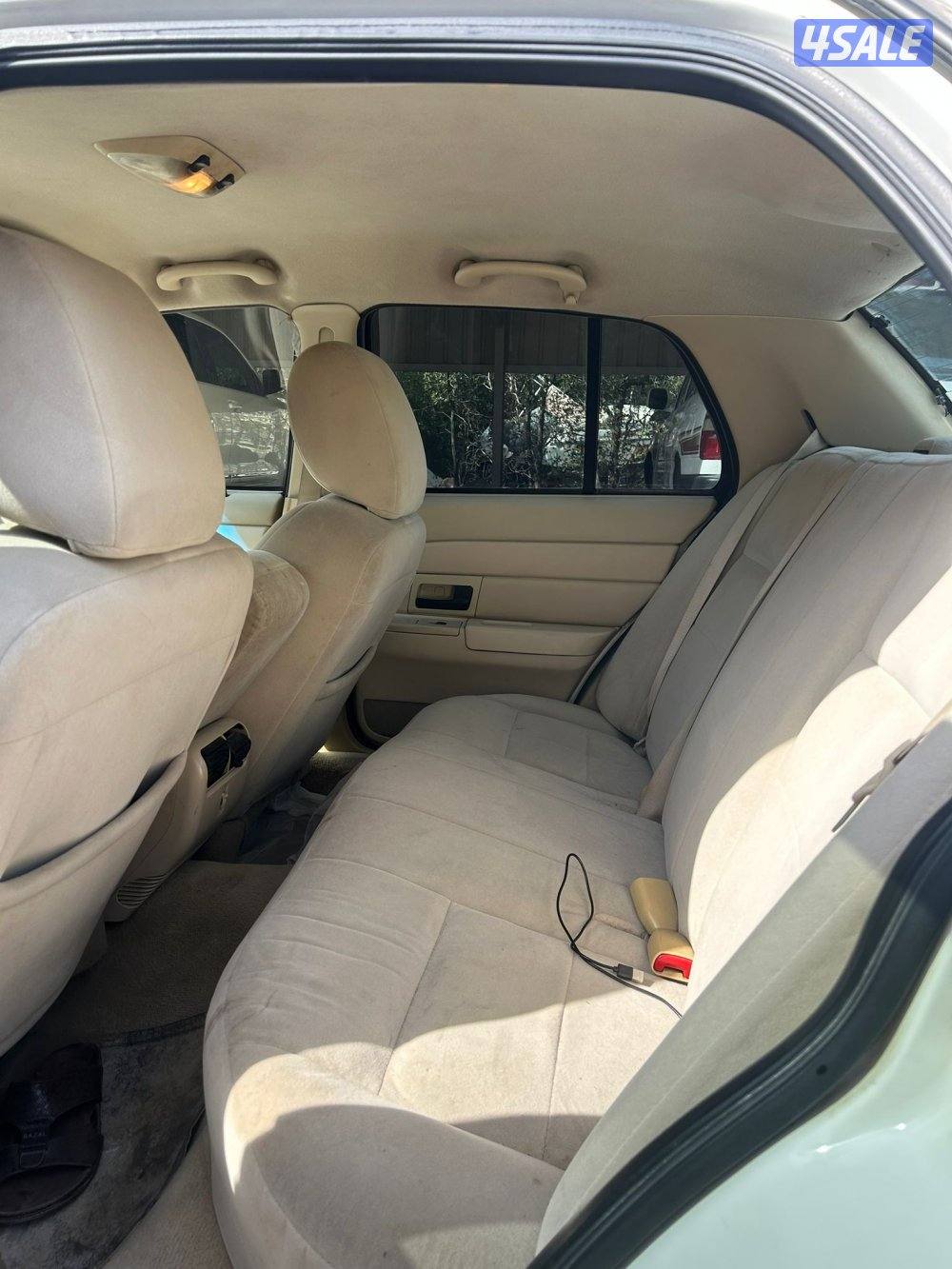 للبيع فورد فكتوريا6