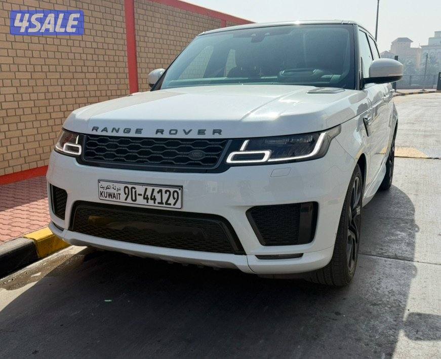 Range Rover HSE Sport6