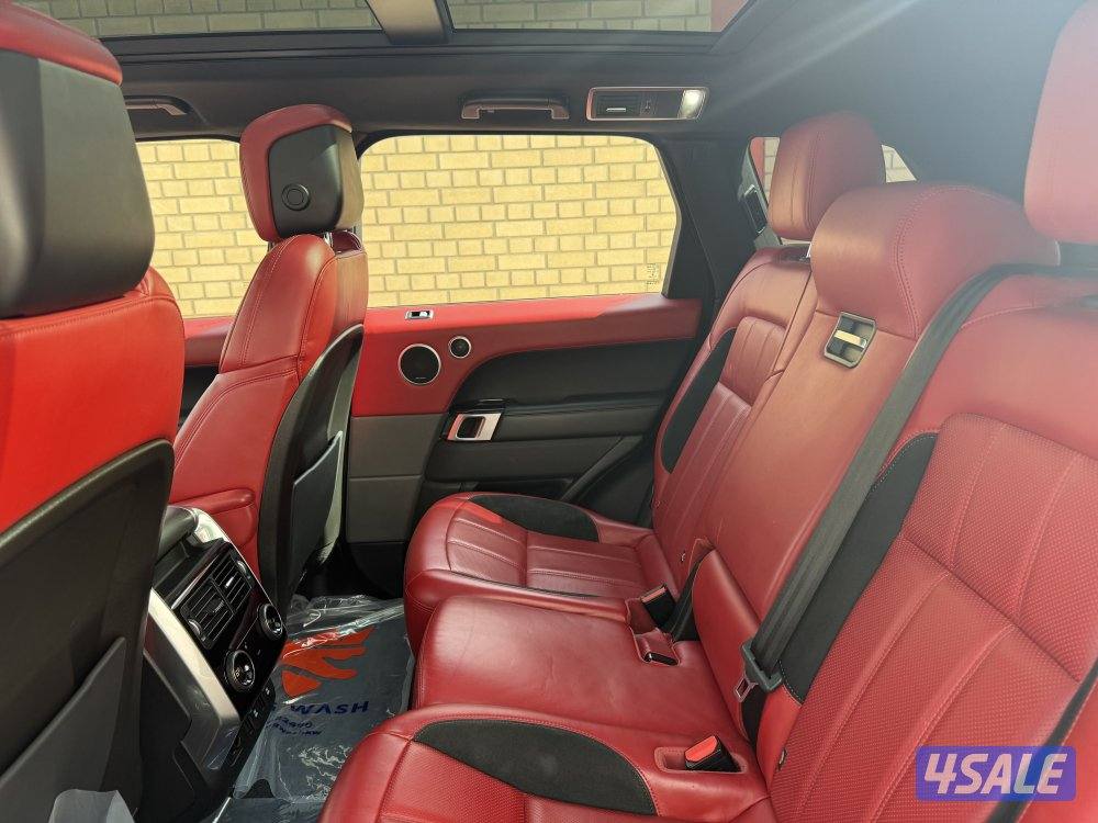 Range Rover HSE Sport8