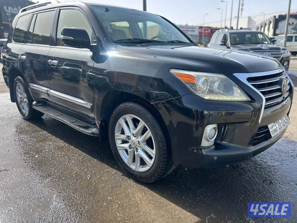 لكزس LX570 درجة اولى  موديل 2012 ماشى 375.000 k.m  وارد الساير1