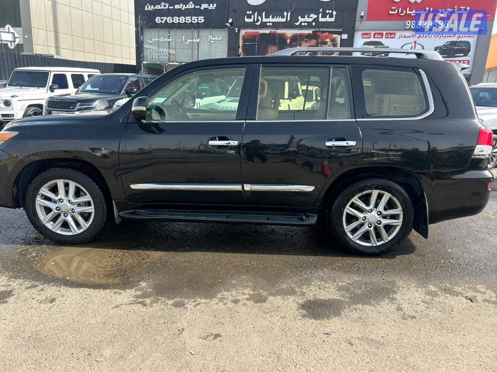 لكزس LX570 درجة اولى  موديل 2012 ماشى 375.000 k.m  وارد الساير2