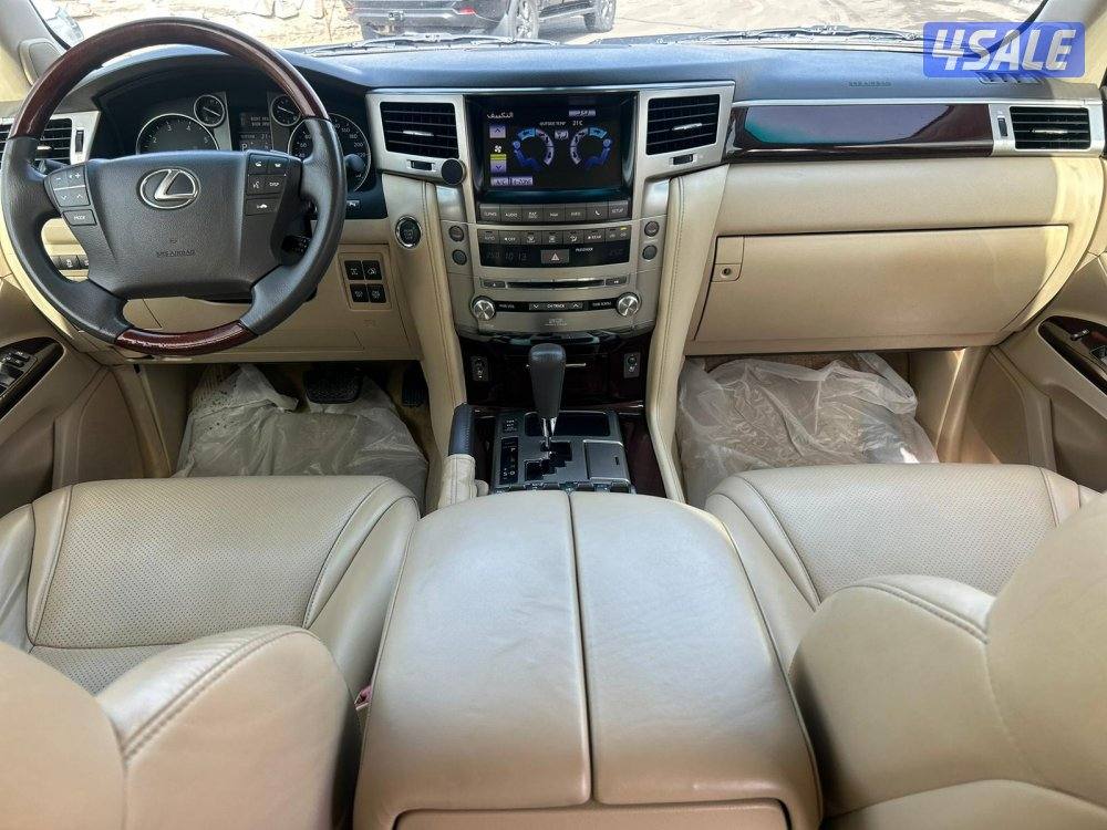 لكزس LX570 درجة اولى  موديل 2012 ماشى 375.000 k.m  وارد الساير6