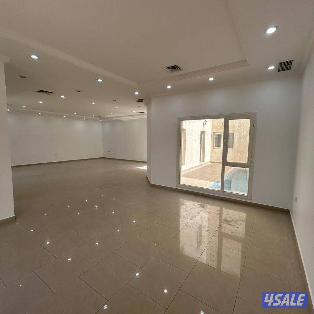 فيلا سكنية للايجار في أبو الحصانية1