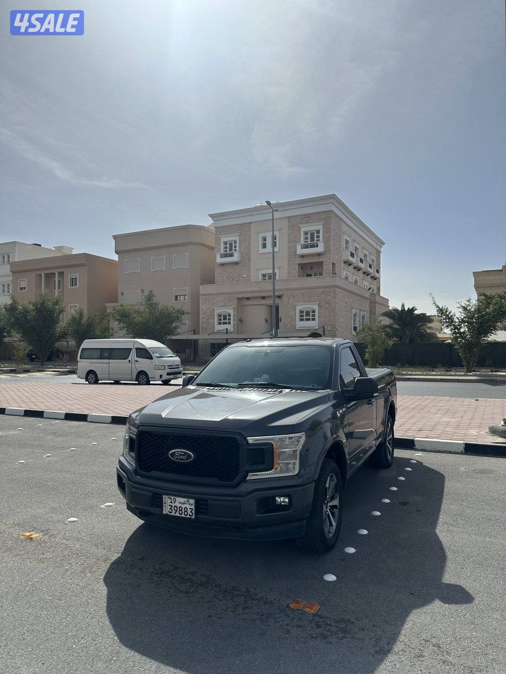 وانيت ب حالة الوكاله F1500