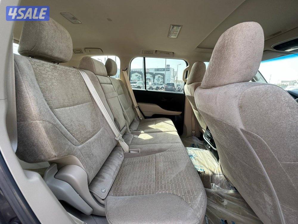 لاند كروزر GX.R twinturbo .V6 موديل 2022 ماشى 122.000 k.m7