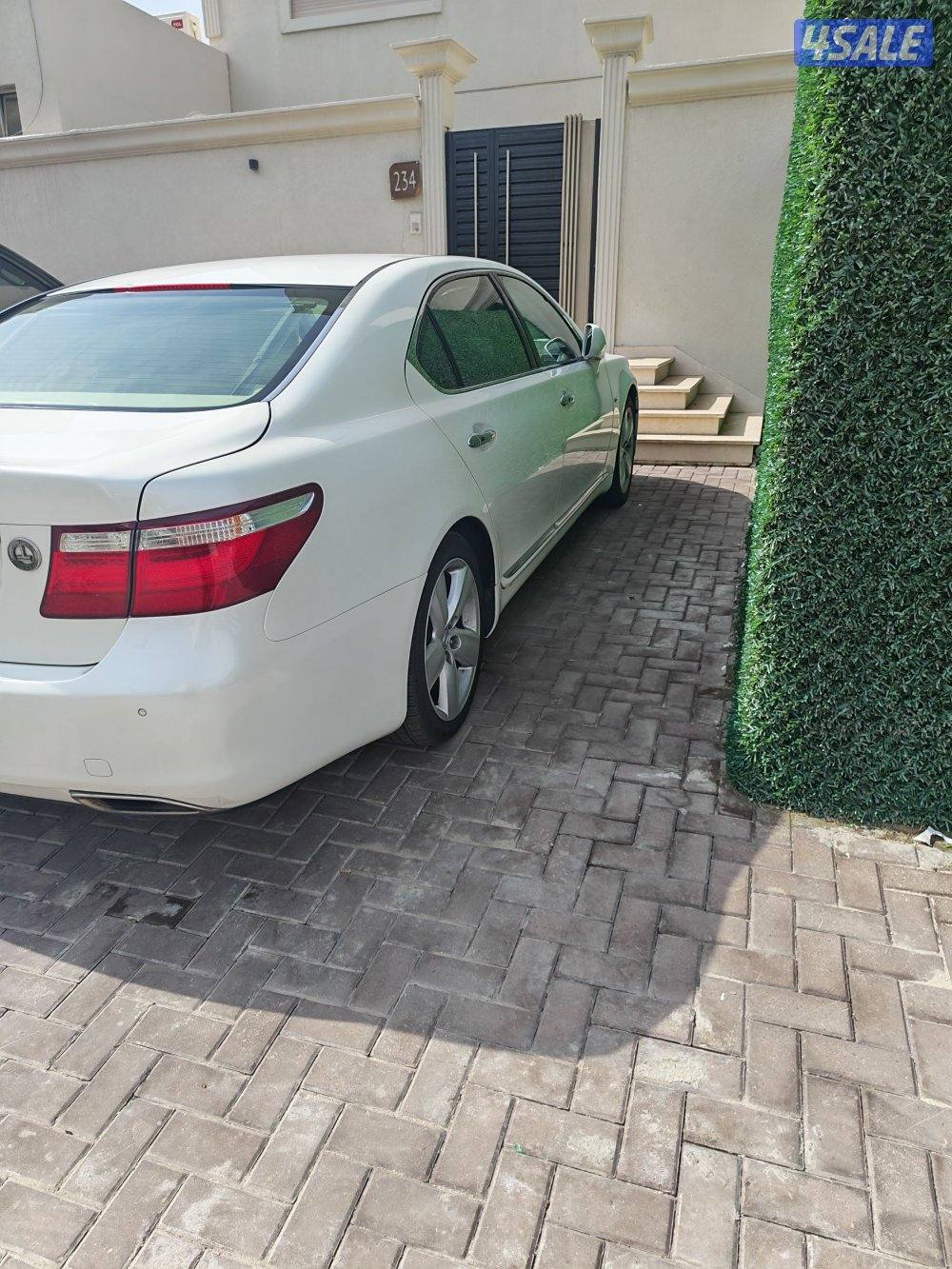 460لارج كامل الموصفات اضافه شاشه كبير كشنات تدفيه مع مساج الكشن الخلفي1