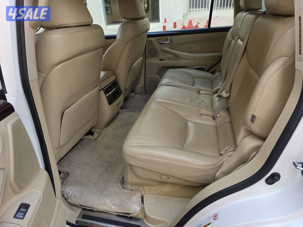 Sale Lexus LX 5706