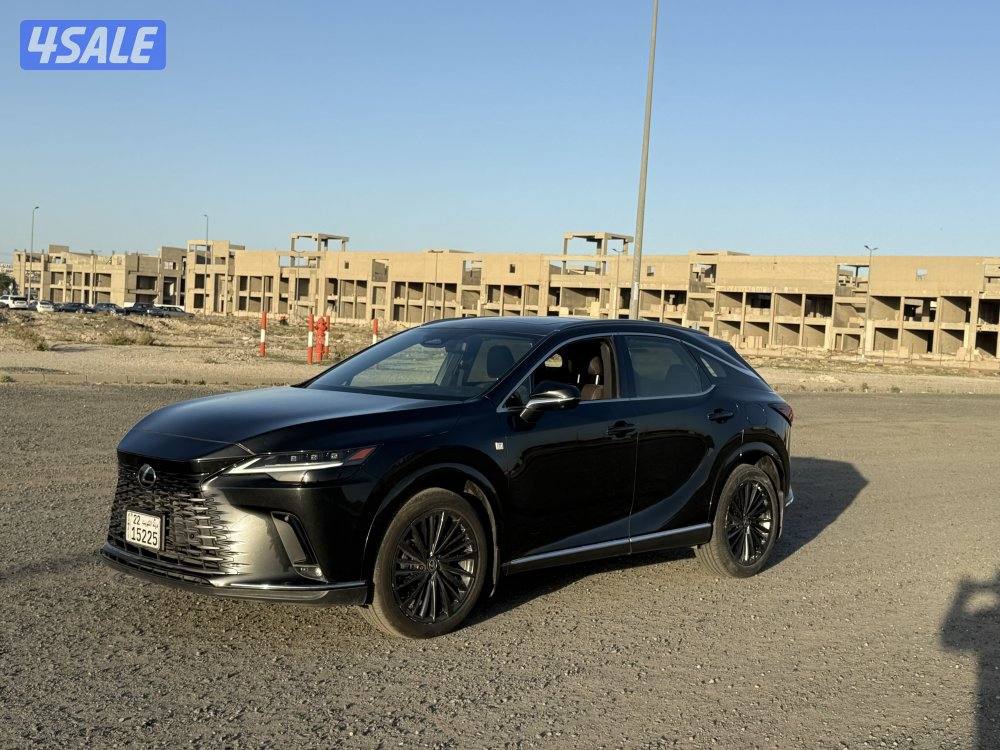 للبيع لكزسRX350 -2023صبغ الوكاله تحت الكفاله0
