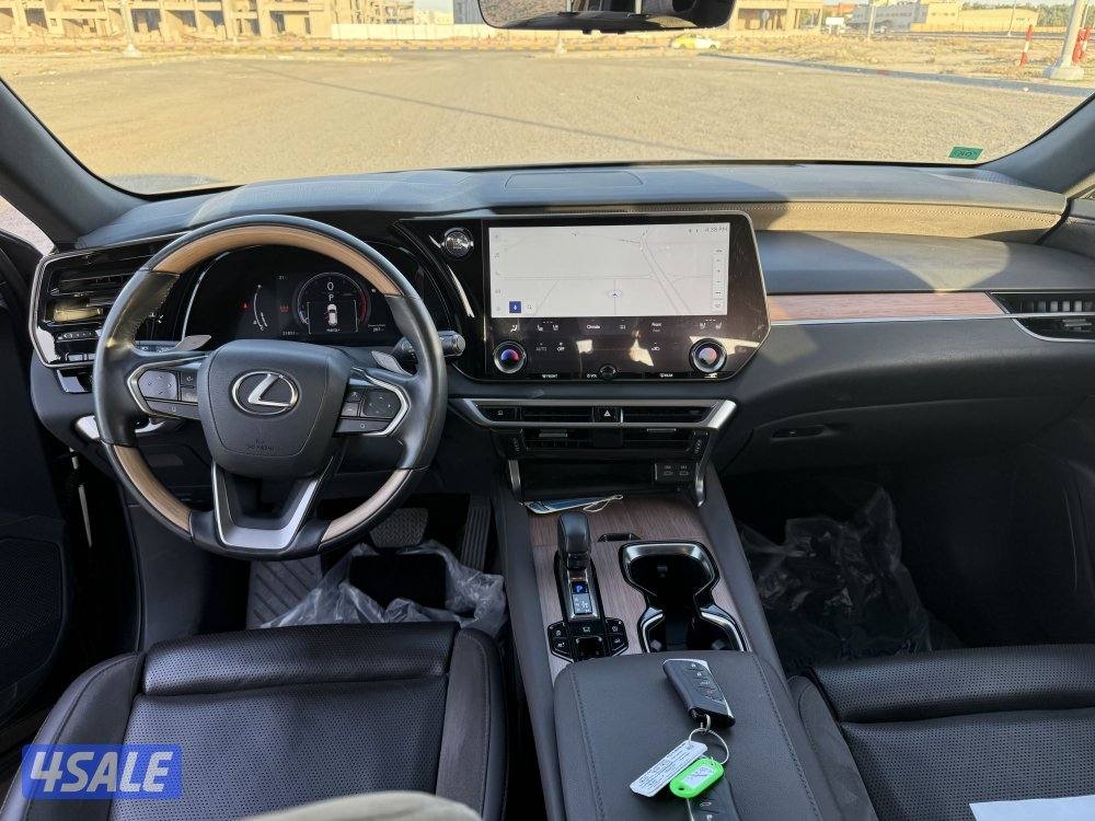 للبيع لكزسRX350 -2023صبغ الوكاله تحت الكفاله7