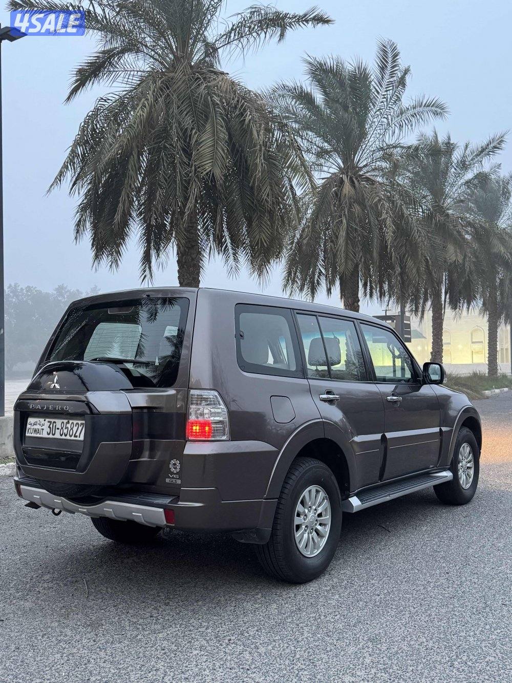 للبيع جيب باجيرو1