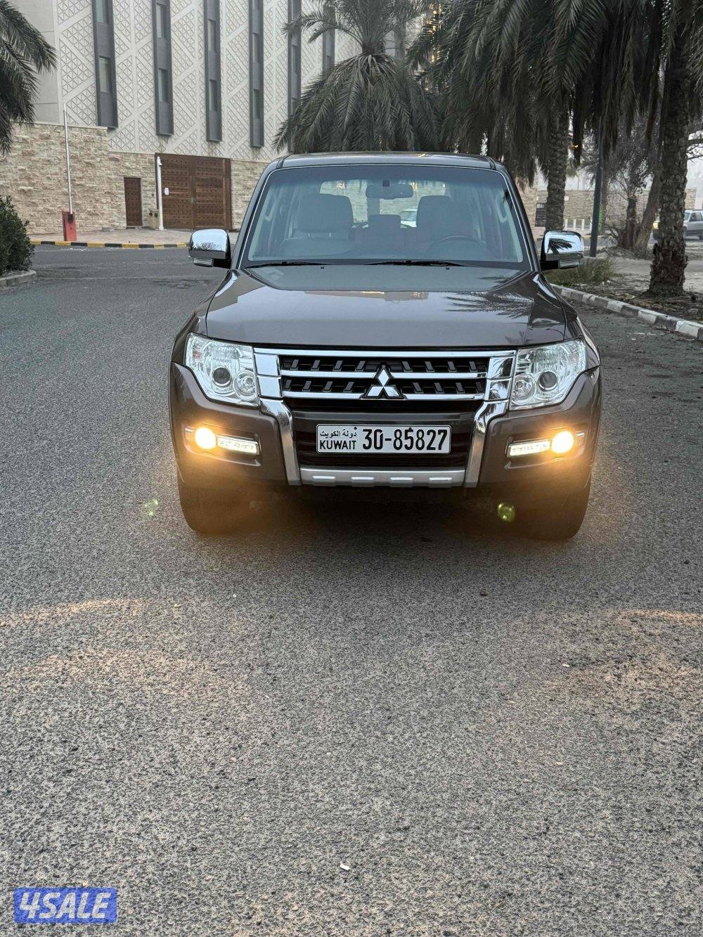 للبيع جيب باجيرو2