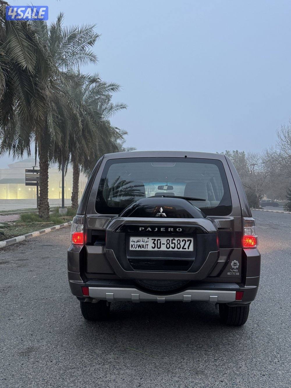 للبيع جيب باجيرو4