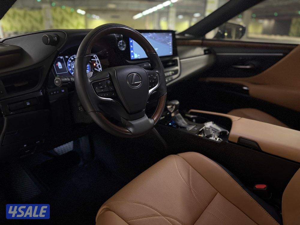 LEXUES ES 350 عداد 456