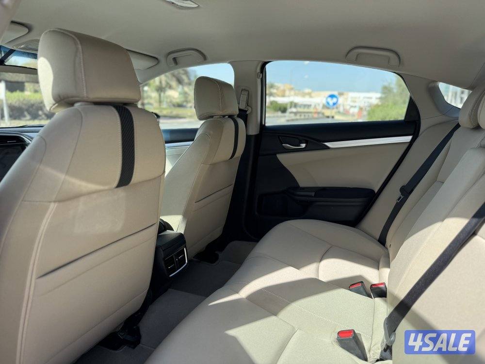 للبيع : هوندا سيفيك : موديل 20198