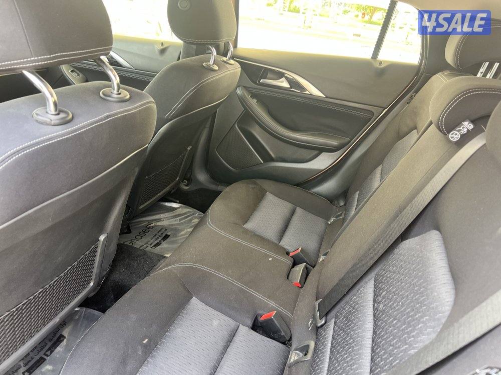 انفينيتي Q30 موديل 2018 عداد 83 الف10