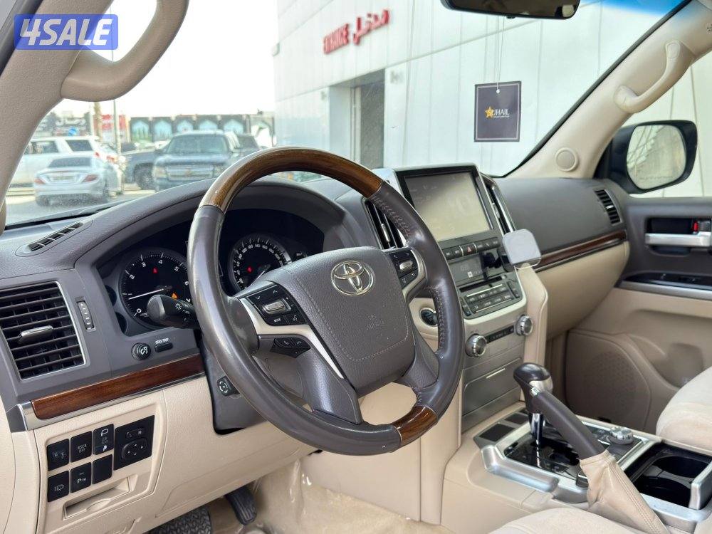 لاند كروزر 2018 وارد قطر VXR6