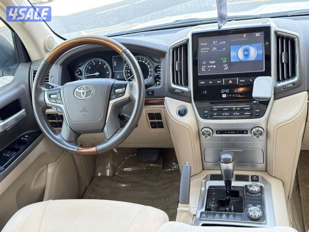 لاند كروزر 2018 وارد قطر VXR13